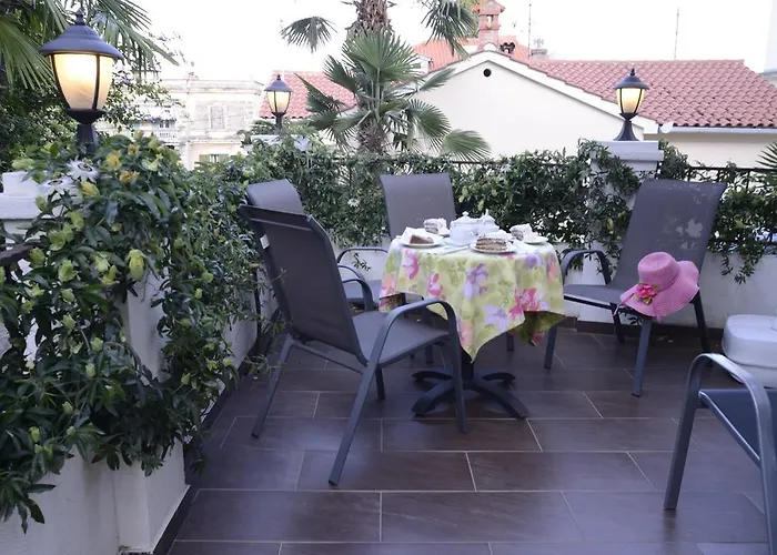 Apartment Vuzar Opatija